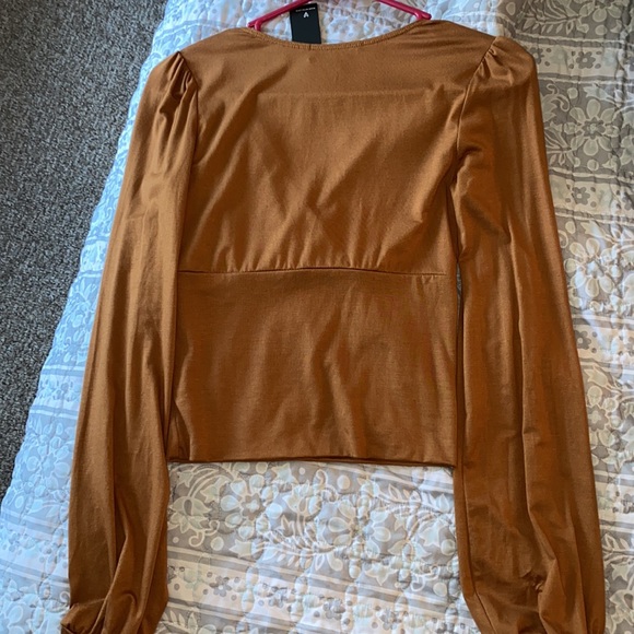 Lulus rust surplice cropped top w balloon sleeves - Picture 6 of 6